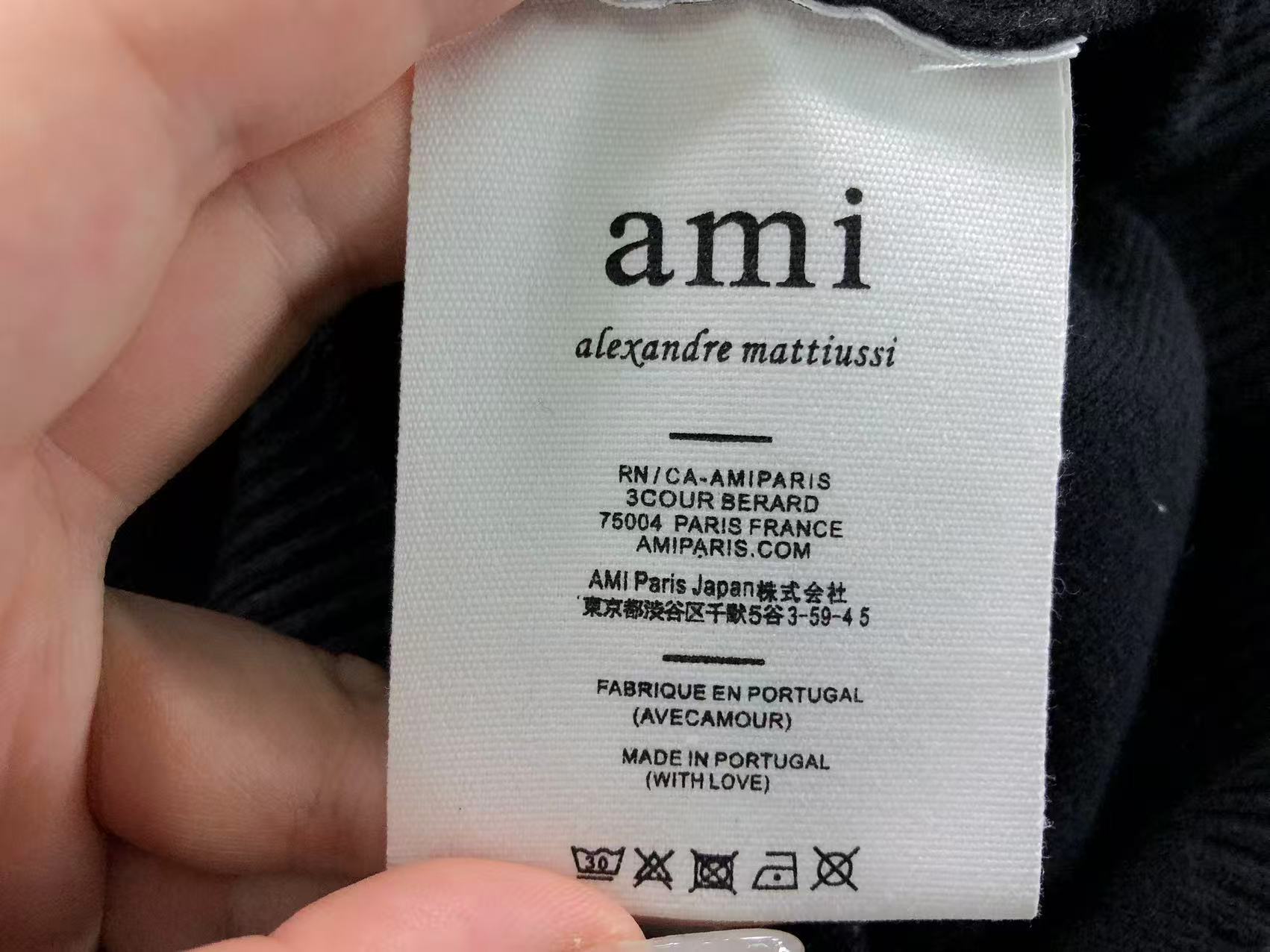 Am1 Sweater
