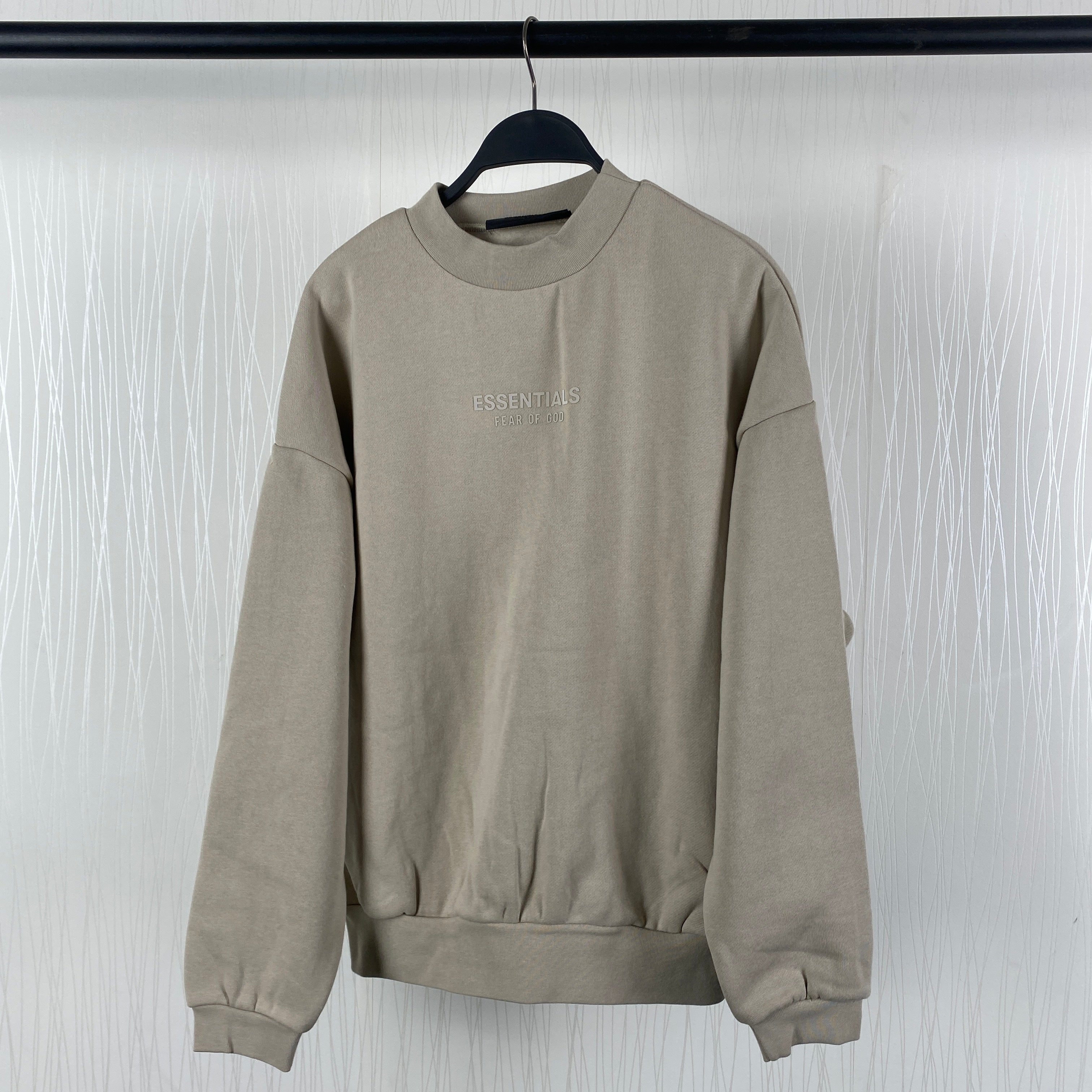 FOG x Essentials Crewneck 23FW