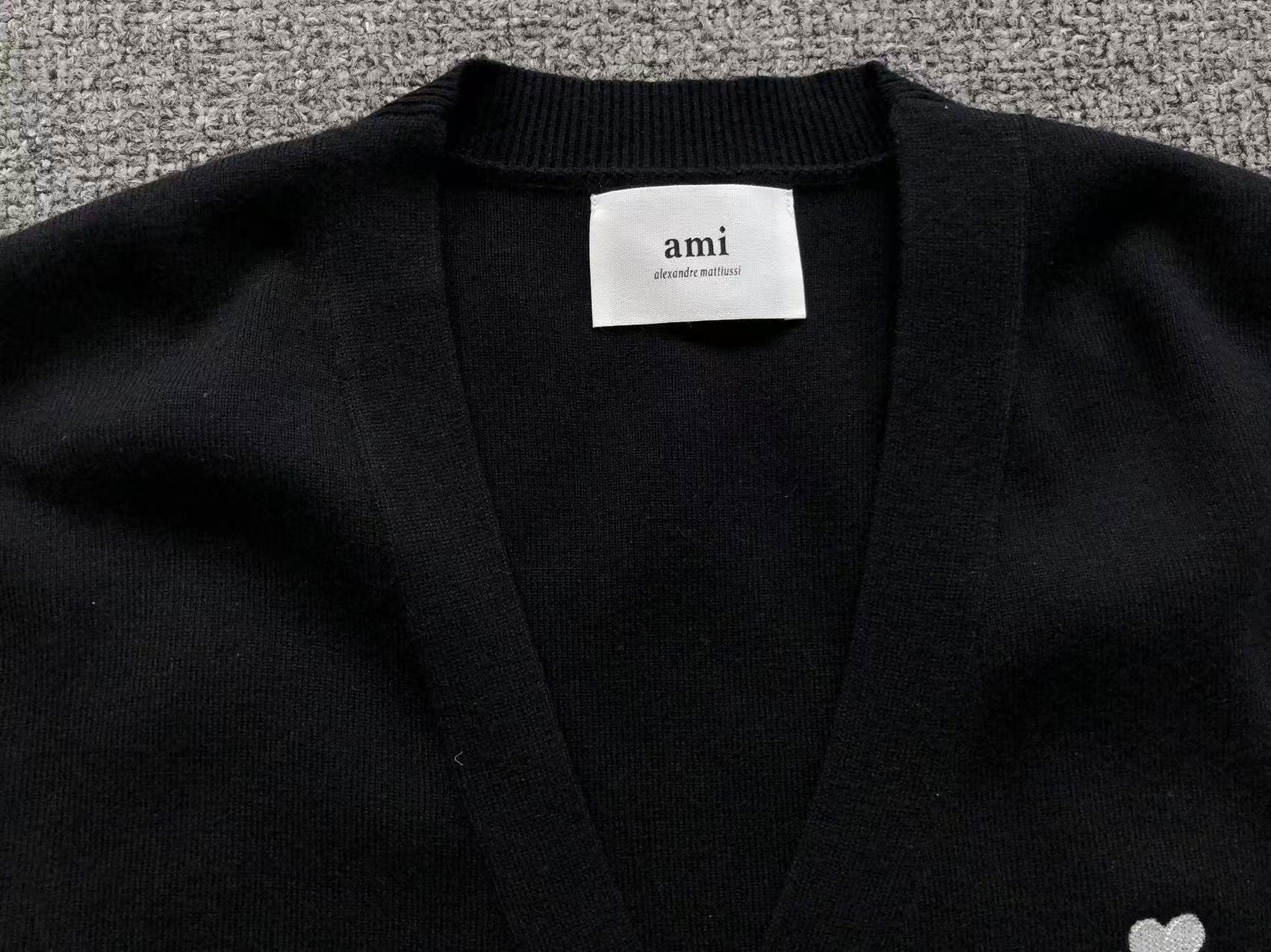 Am1 Sweater