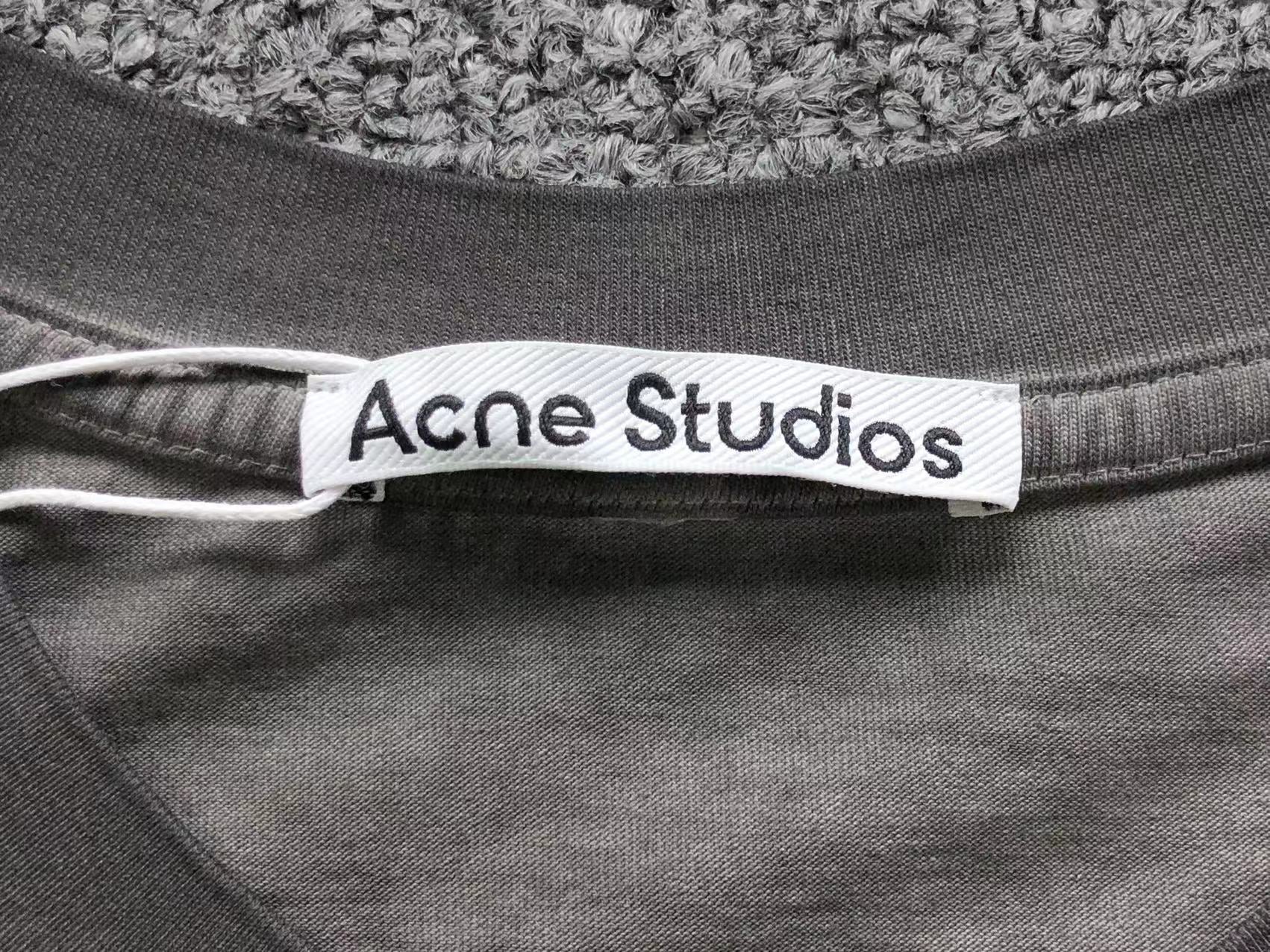 AcneStdios Tshirt