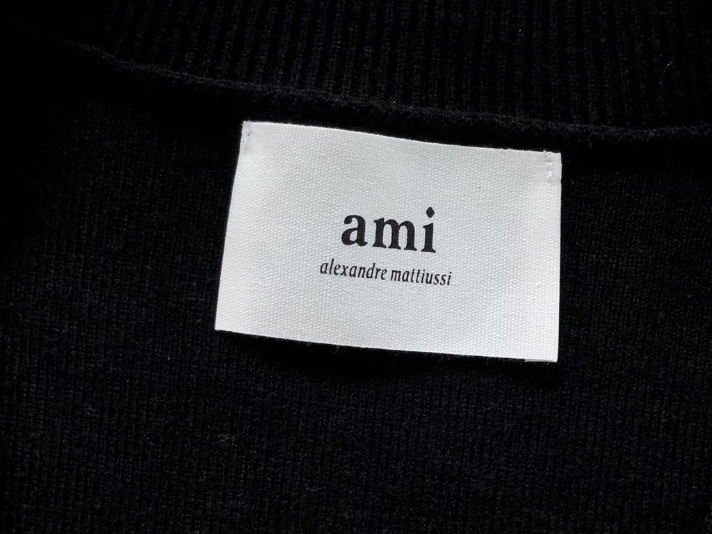 Am1 Sweater