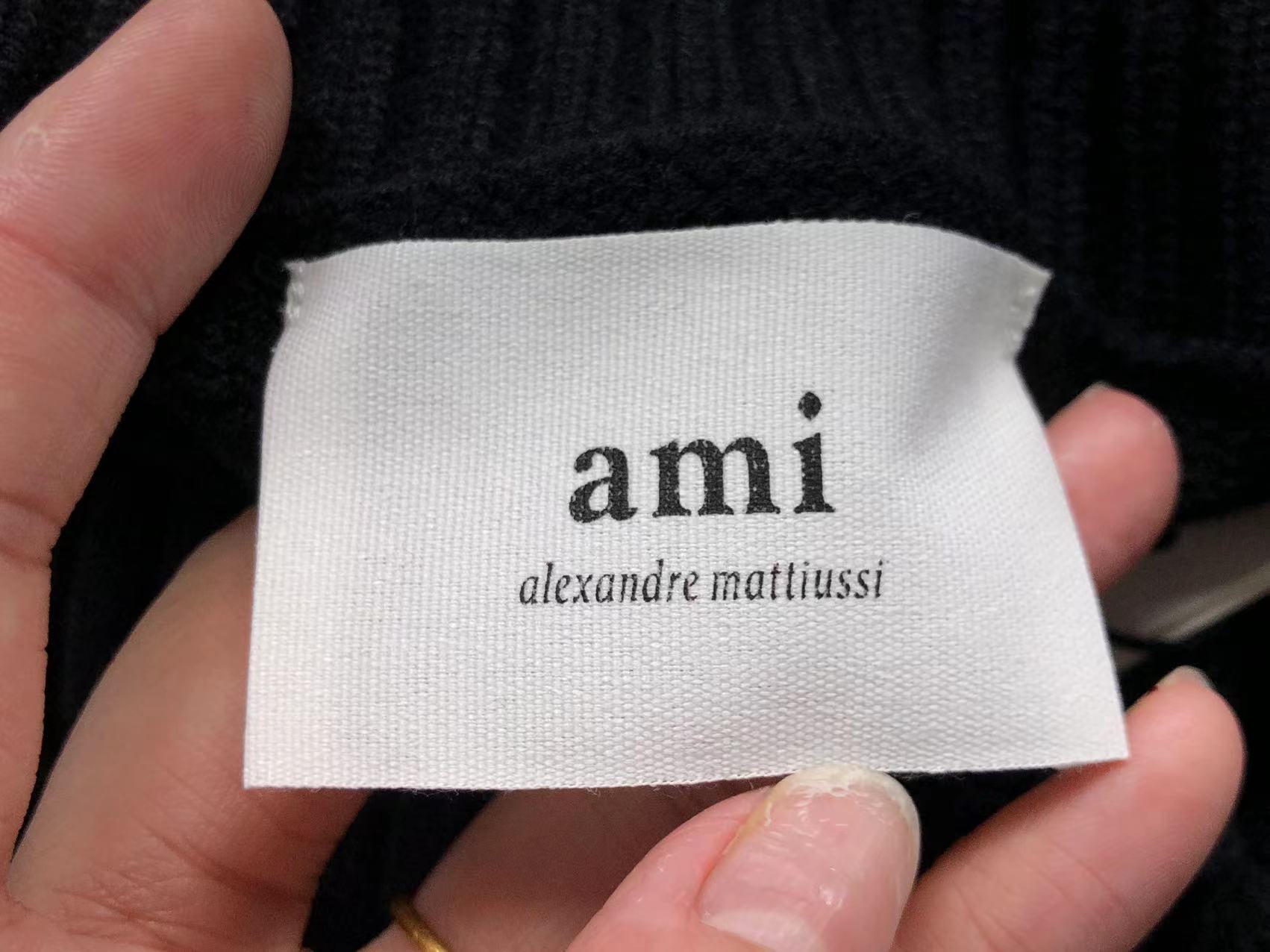 Am1 Sweater