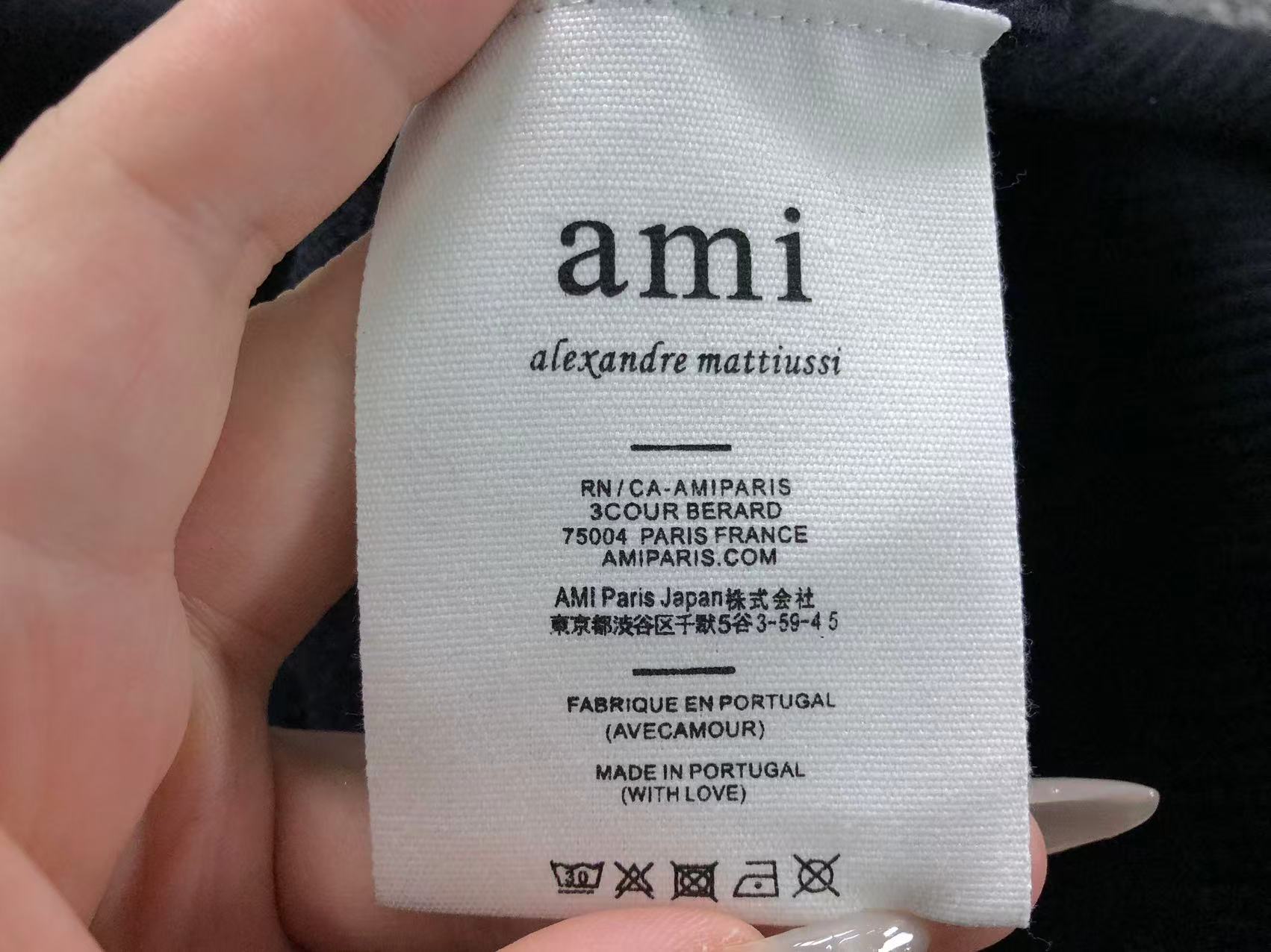 Am1 Sweater