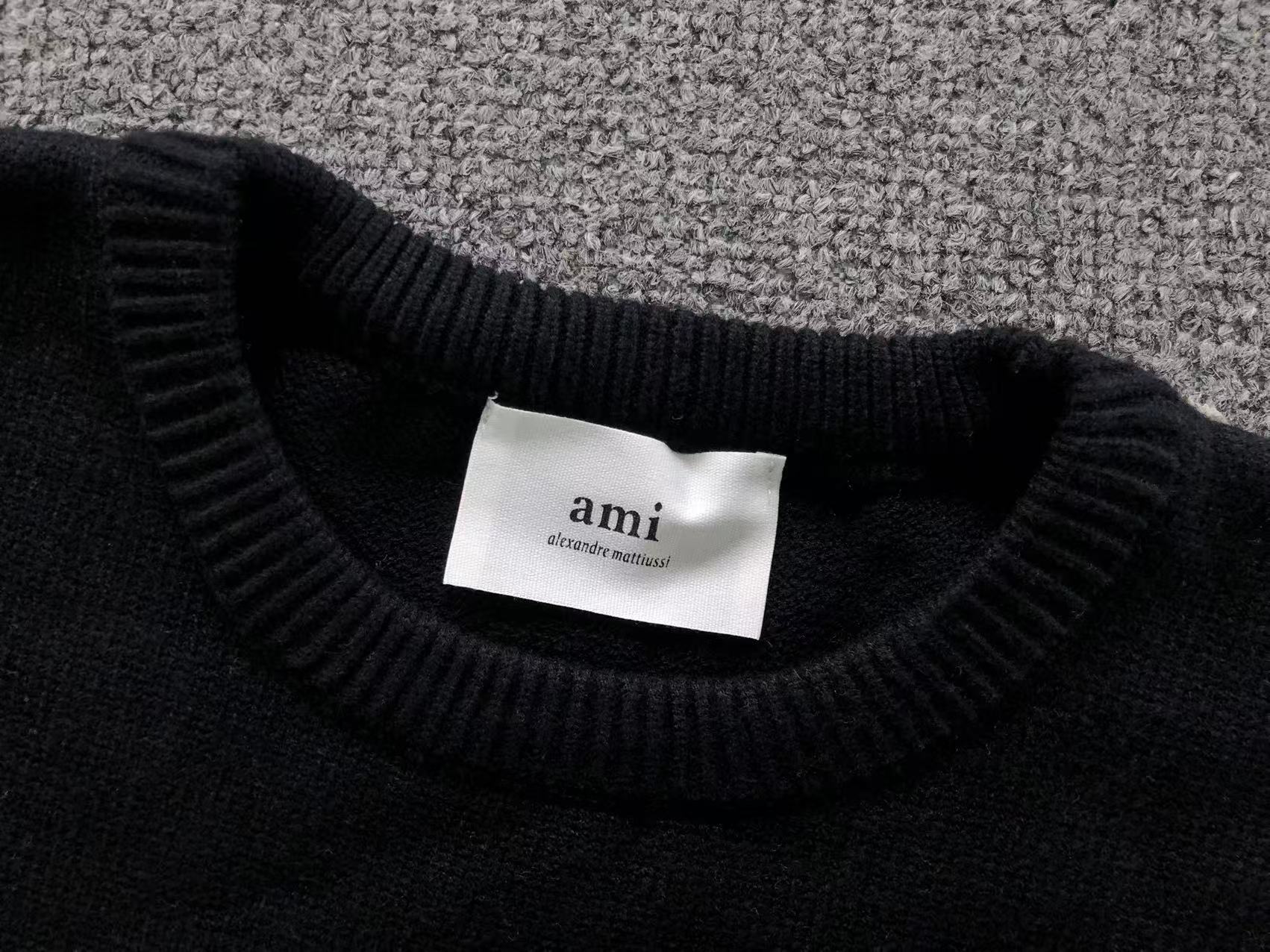 Am1 Sweater