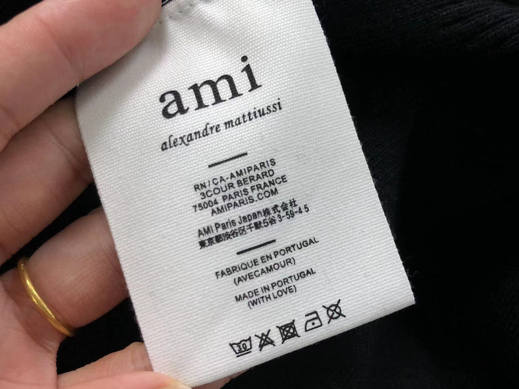 Am1 Sweater
