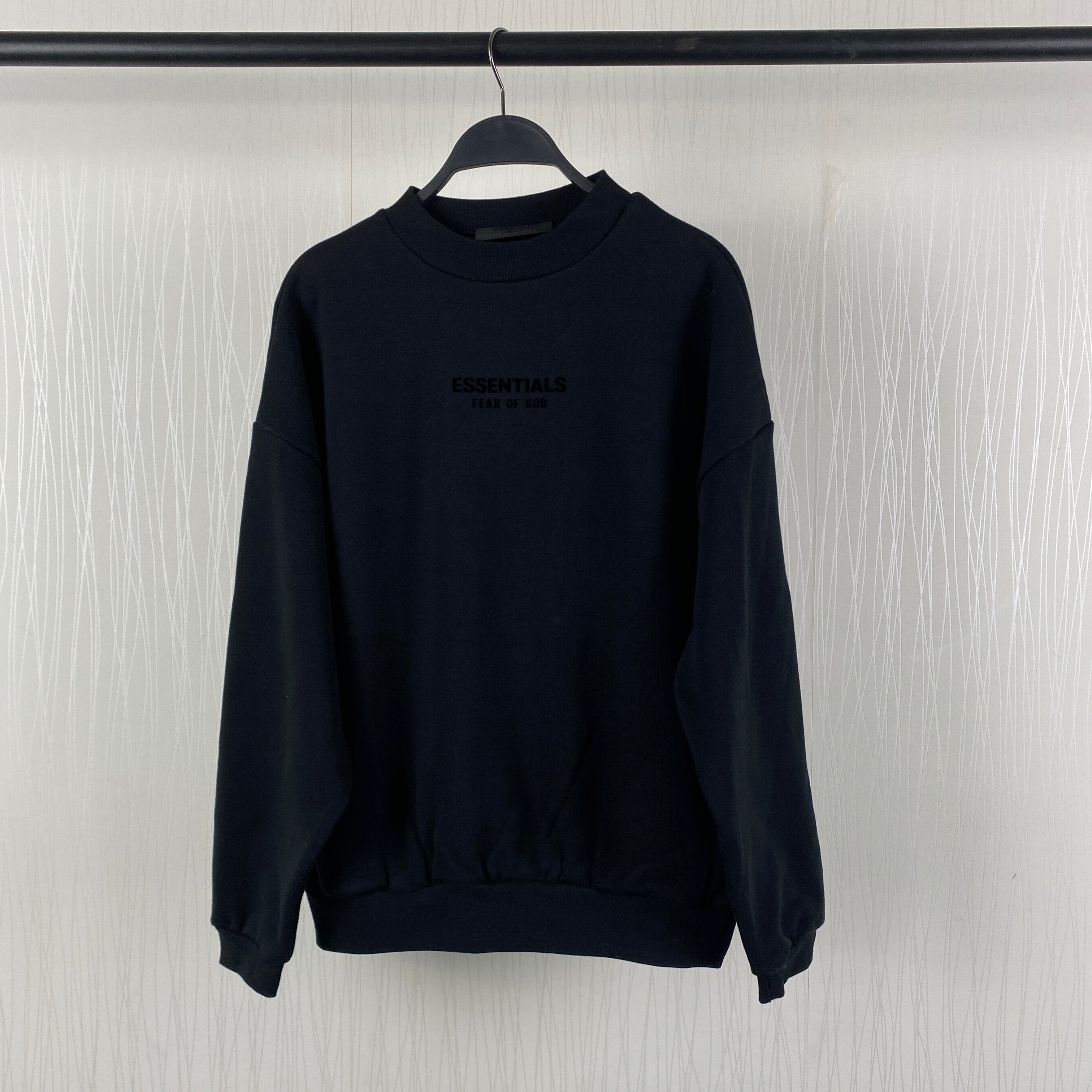FOG x Essentials Crewneck 23FW