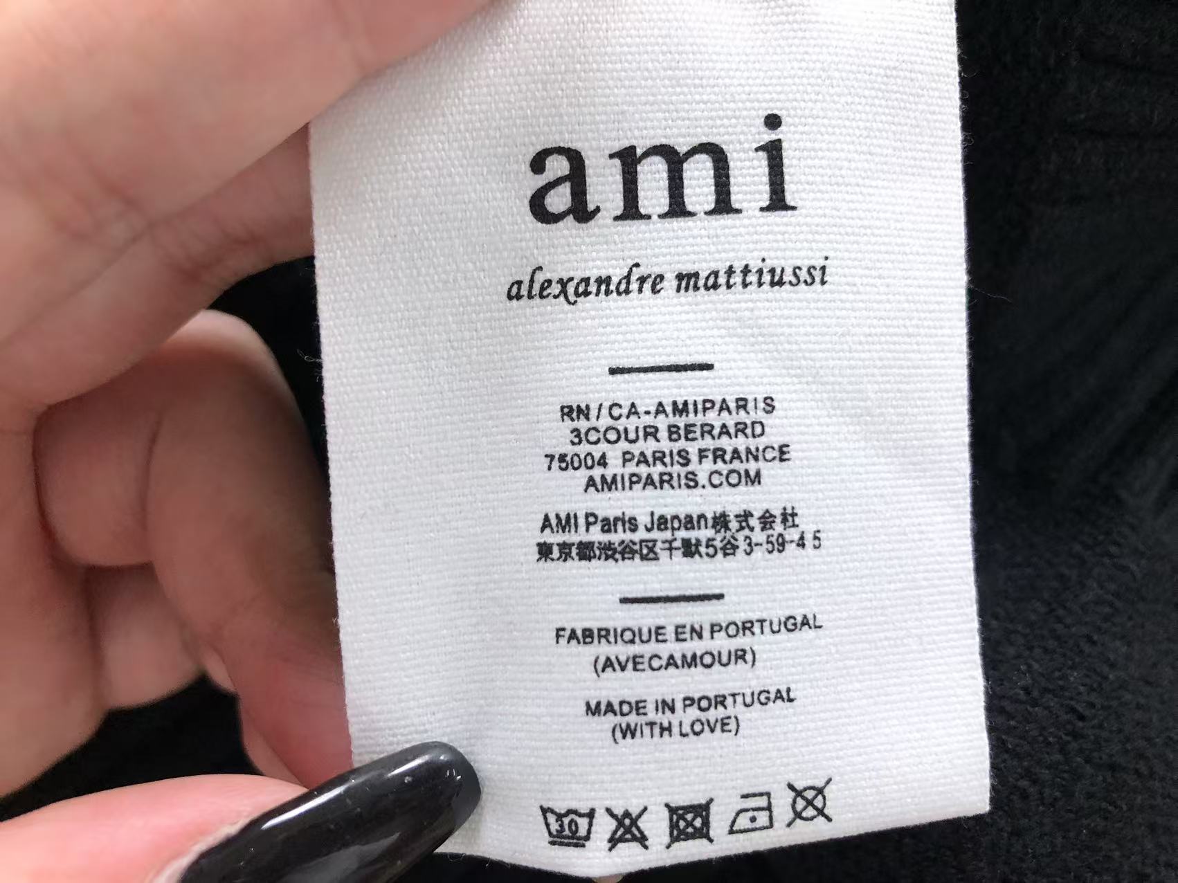 Am1 Sweater