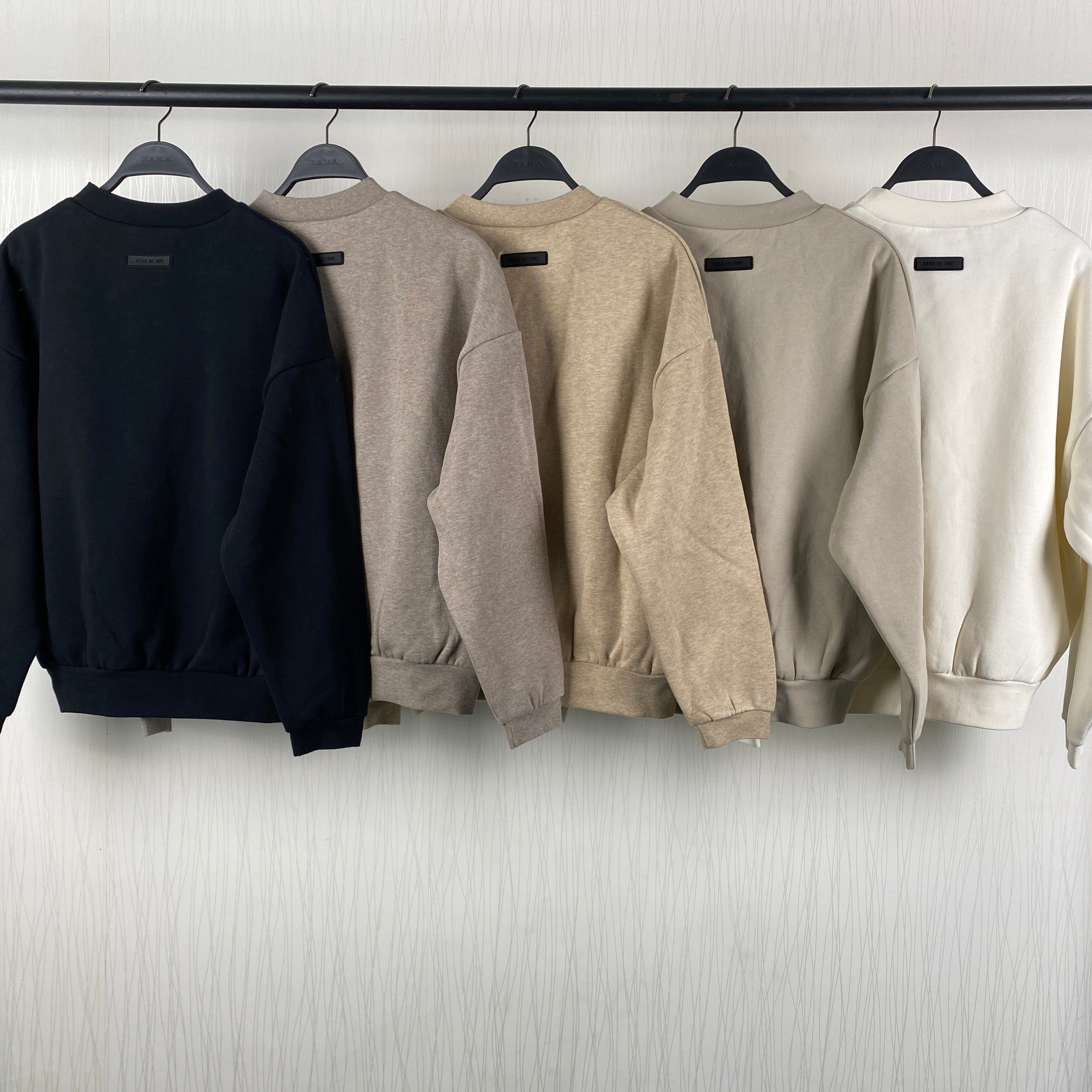 FOG x Essentials Crewneck 23FW