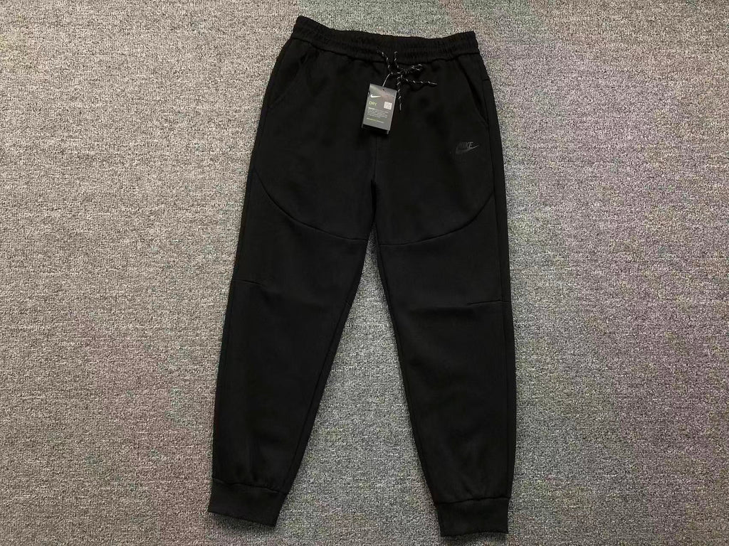 N1K Pants & Hoodie