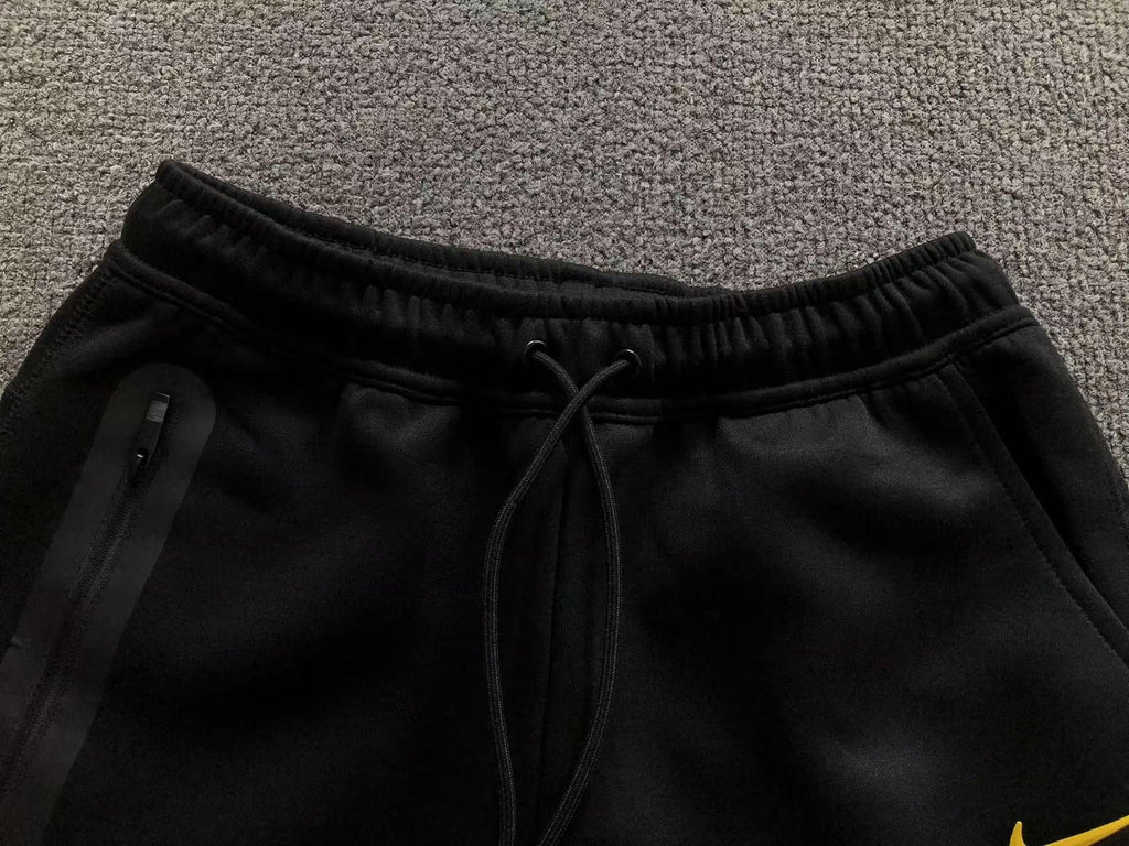 N1K Pants & Hoodie