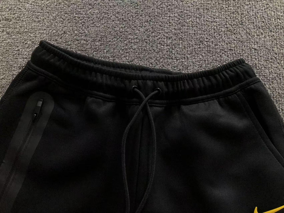 N1K Pants & Hoodie