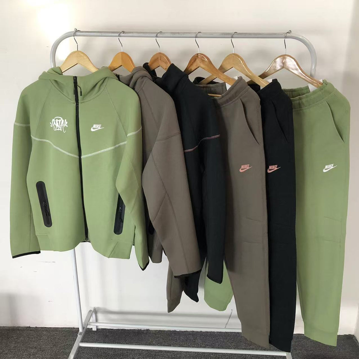 N1K Pants